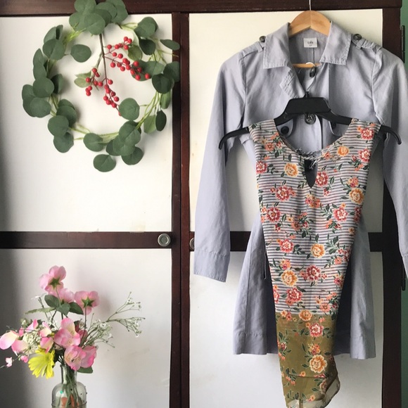 Cabi light blue Tanner Trench coat. - Picture 3 of 5